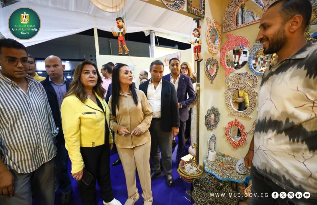 تحت شعار “مصر بتتكلم حرفي”: افتتاح معرض “ديارنا” للحرف اليدوية والتراثية بالساحل الشمالي  ​في خطوة استراتيجية تهدف إلى تعزيز التراث الوطني ودعم الصناعات الحرفية، شهدت منطقة “مارينا 4” بالساحل الشمالي