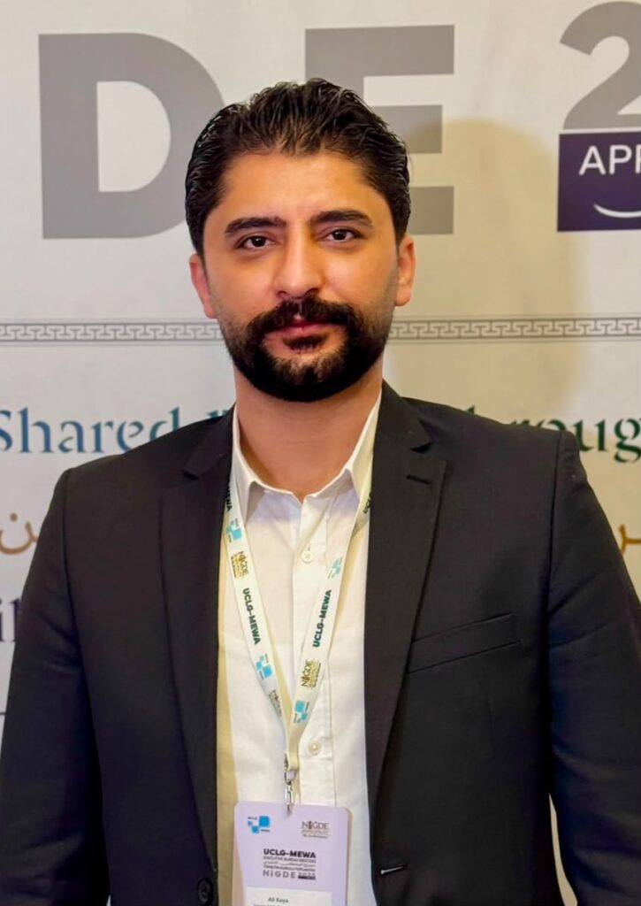 الإعلامي علي كايا سفير الاتحاد الدولي للإعلاميين والصحفيين (UMJI) – لندن